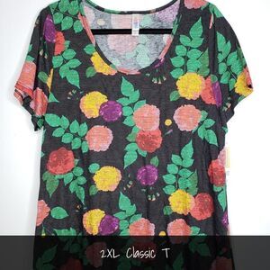 LuLaRoe Classic Tee 2XL Floral NEW